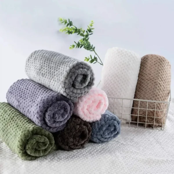 Warm Soft Fuzzy Blankets for Puppy Small Medium Large Dogs Fleece Kitten Cats Plush Throws for Bed Couch Sofa Blanket Supply - Image 5
